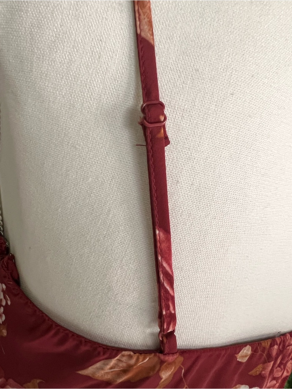 Francesca's Rose Red Floral Slip with Lace Detail - Picture 7 of 13